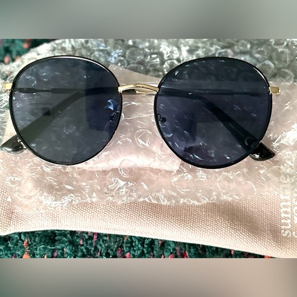 ‼️RARE‼️?Summer & Rose??NWT?Harper Sunglasses main image 7
